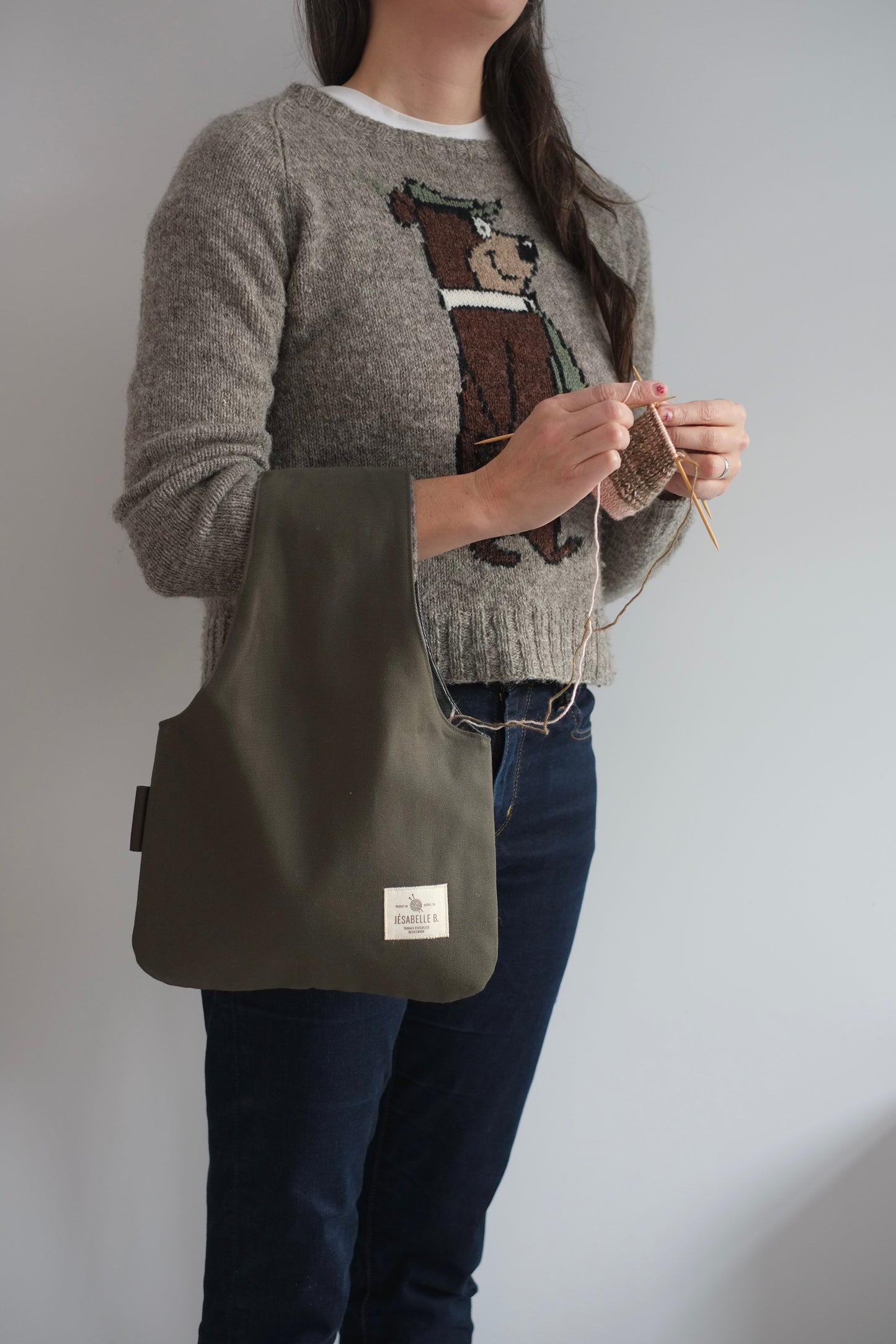 Medium khaki green canvas knitting bag — perfect for socks, original gift for knitters / Pochette de tricot en canevas vert kaki — idéale pour chaussettes, cadeau original tricoteuse